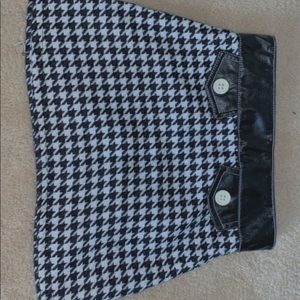 Kids Houndstooth Skirt